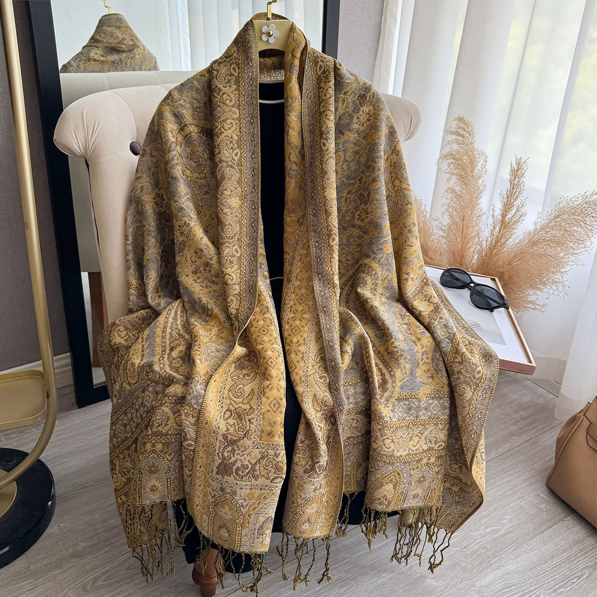 New Ethnic Fashion - 2025 タッセルブランケットデザイン エスニック風 厚手パシュミナ 新冬 暖かいショール